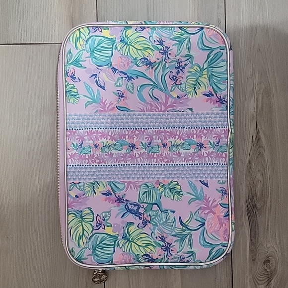 Lilly Pulitzer tablet case
